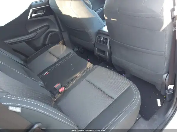 JA4J3UA8XRZ060622 2024 MITSUBISHI OUTLANDER - Image 8