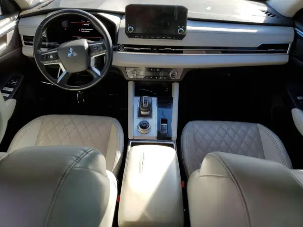 JA4J3VA80PZ018656 2023 MITSUBISHI OUTLANDER - Image 8