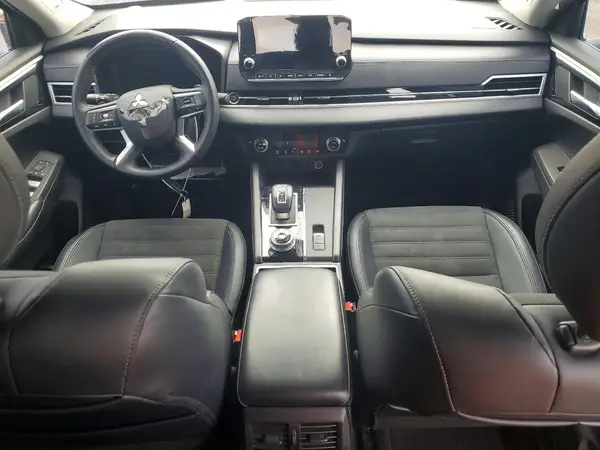 JA4J3VA80RZ004680 2024 MITSUBISHI OUTLANDER - Image 8