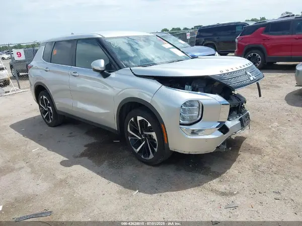 JA4J3VA80RZ018269 2024 MITSUBISHI OUTLANDER - Image 1