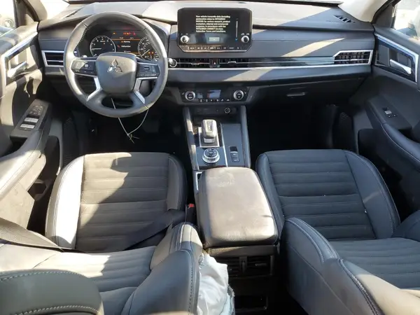 JA4J3VA80RZ020183 2024 MITSUBISHI OUTLANDER - Image 8
