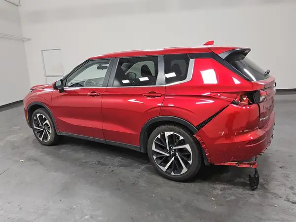 JA4J3VA80RZ027277 2024 MITSUBISHI OUTLANDER - Image 2