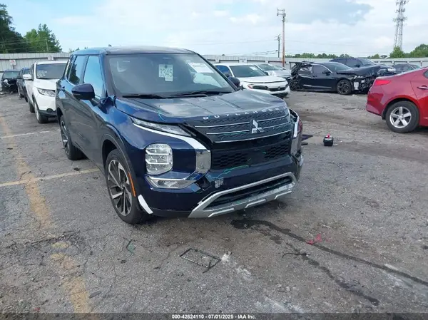 JA4J3VA80RZ082795 2024 MITSUBISHI OUTLANDER - Image 1