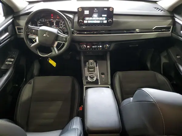 JA4J3VA80RZ086040 2024 MITSUBISHI OUTLANDER - Image 8