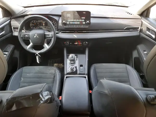 JA4J3VA80RZ089066 2024 MITSUBISHI OUTLANDER - Image 8