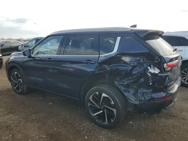 JA4J3VA81NZ008666 2022 MITSUBISHI OUTLANDER - Image 2