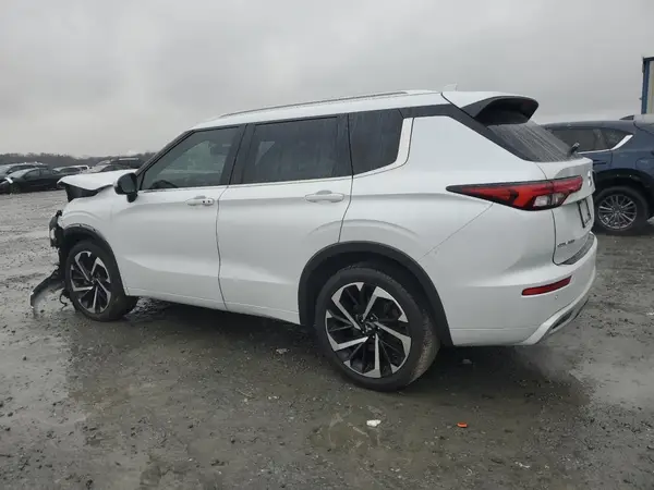 JA4J3VA81NZ084484 2022 MITSUBISHI OUTLANDER - Image 2