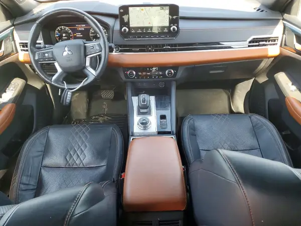 JA4J3VA81NZ085893 2022 MITSUBISHI OUTLANDER - Image 8