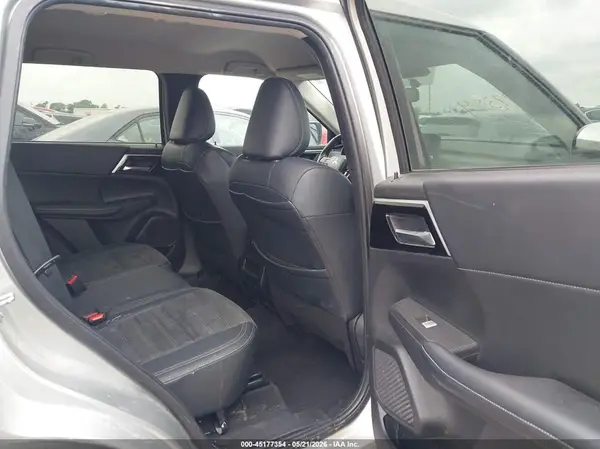 JA4J3VA81RZ012965 2024 MITSUBISHI OUTLANDER - Image 8