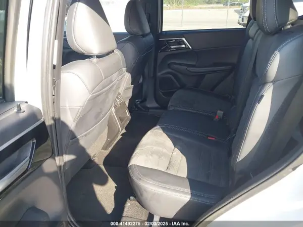 JA4J3VA81RZ025246 2024 MITSUBISHI OUTLANDER - Image 8
