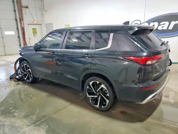 JA4J3VA81RZ026803 2024 MITSUBISHI OUTLANDER - Image 2