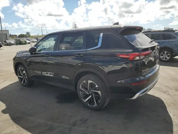 JA4J3VA81RZ054858 2024 MITSUBISHI OUTLANDER - Image 2