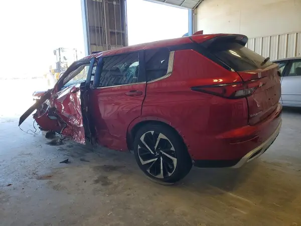 JA4J3VA81RZ061678 2024 MITSUBISHI OUTLANDER - Image 2
