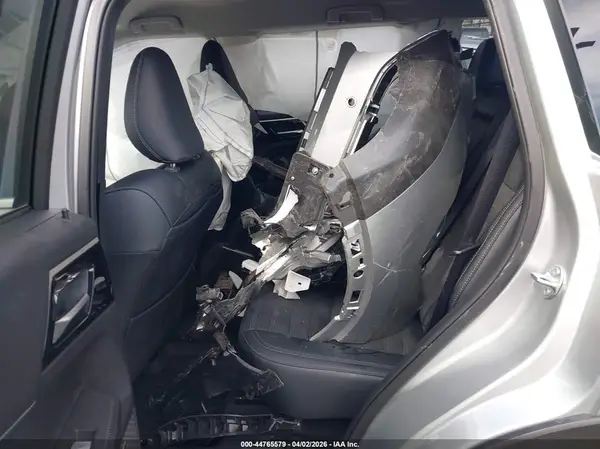 JA4J3VA81SZ048709 2025 MITSUBISHI OUTLANDER - Image 8