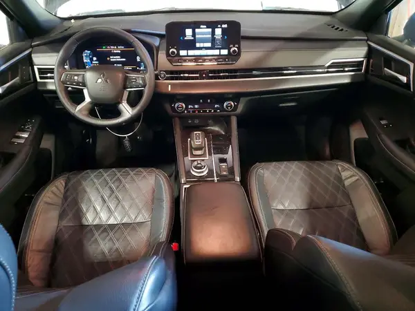 JA4J3VA82PZ014821 2023 MITSUBISHI OUTLANDER - Image 8
