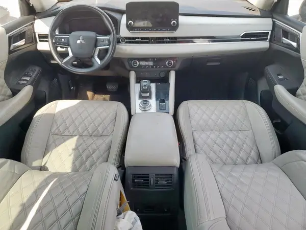 JA4J3VA82PZ019453 2023 MITSUBISHI OUTLANDER - Image 8