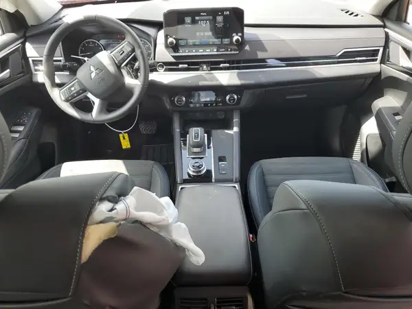 JA4J3VA82RZ012084 2024 MITSUBISHI OUTLANDER - Image 8