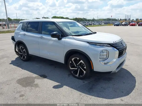 JA4J3VA82RZ044694 2024 MITSUBISHI OUTLANDER - Image 1