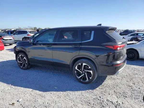 JA4J3VA82RZ045277 2024 MITSUBISHI OUTLANDER - Image 2