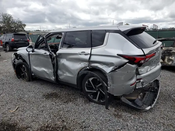 JA4J3VA82RZ068395 2024 MITSUBISHI OUTLANDER - Image 2