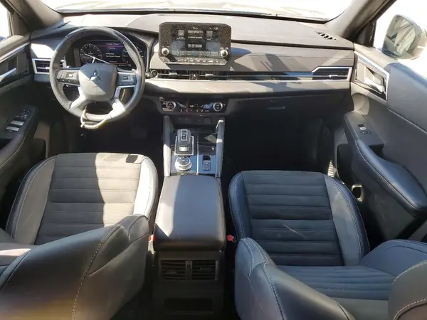 JA4J3VA82RZ071569 2024 MITSUBISHI OUTLANDER - Image 8
