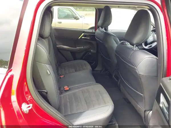 JA4J3VA82SZ016464 2025 MITSUBISHI OUTLANDER - Image 8