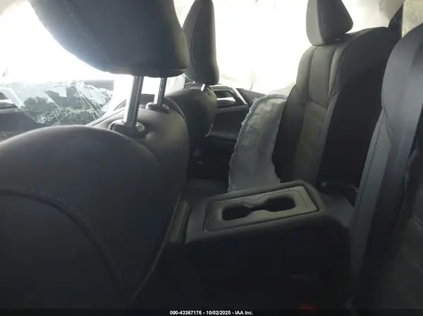 JA4J3VA82SZ033894 2025 MITSUBISHI OUTLANDER - Image 8