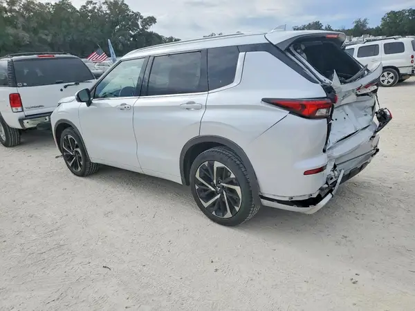 JA4J3VA83NZ008734 2022 MITSUBISHI OUTLANDER - Image 2