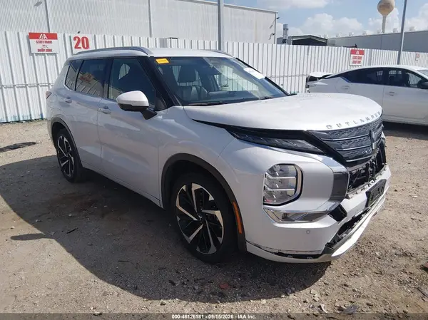 JA4J3VA83PZ049657 2023 MITSUBISHI OUTLANDER - Image 1