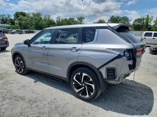 JA4J3VA83RZ015544 2024 MITSUBISHI OUTLANDER - Image 2