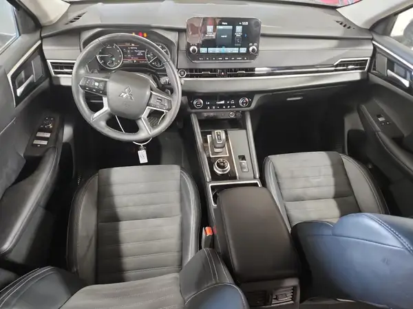 JA4J3VA83RZ032649 2024 MITSUBISHI OUTLANDER - Image 8