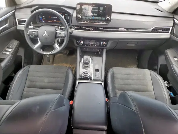 JA4J3VA83RZ032912 2024 MITSUBISHI OUTLANDER - Image 8