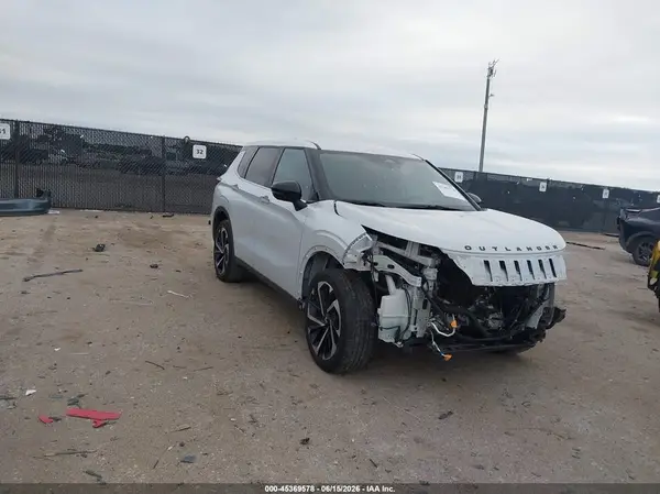 JA4J3VA83RZ041500 2024 MITSUBISHI OUTLANDER - Image 1