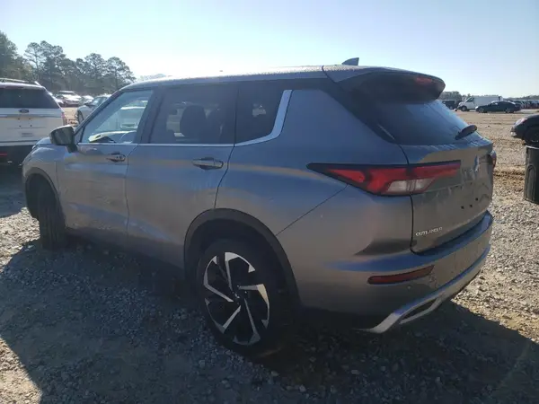 JA4J3VA83RZ043750 2024 MITSUBISHI OUTLANDER - Image 2