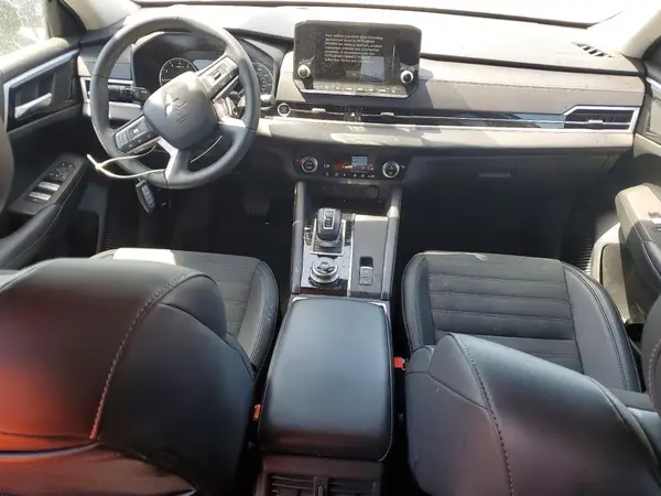 JA4J3VA83RZ057132 2024 MITSUBISHI OUTLANDER - Image 8