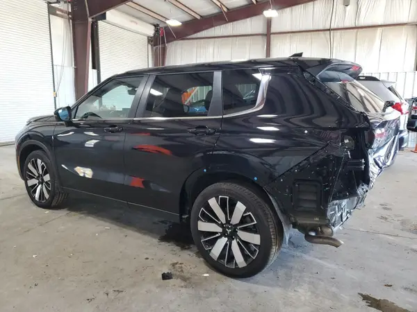 JA4J3VA83SZ024217 2025 MITSUBISHI OUTLANDER - Image 2