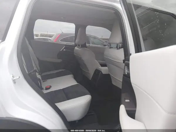 JA4J3VA83SZ026596 2025 MITSUBISHI OUTLANDER - Image 8