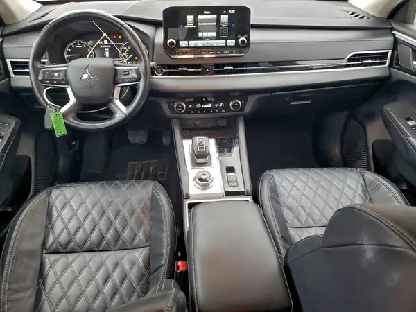 JA4J3VA84NZ070823 2022 MITSUBISHI OUTLANDER - Image 8