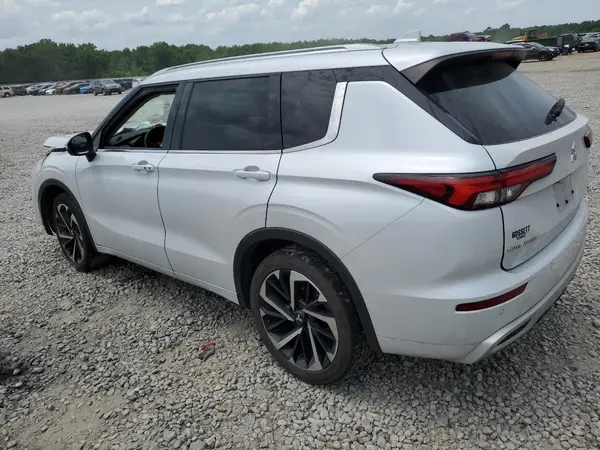 JA4J3VA84PZ032432 2023 MITSUBISHI OUTLANDER - Image 2
