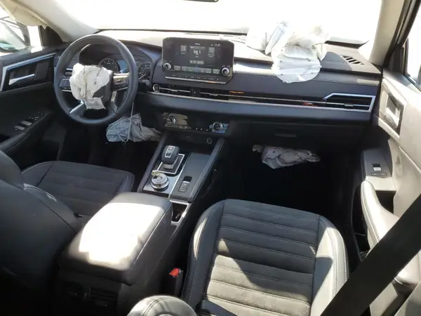 JA4J3VA84RZ010725 2024 MITSUBISHI OUTLANDER - Image 8