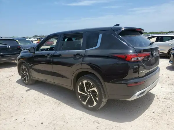 JA4J3VA84RZ060654 2024 MITSUBISHI OUTLANDER - Image 2