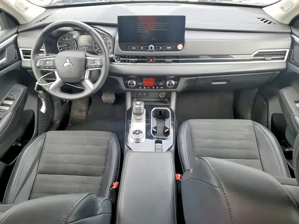 JA4J3VA84SZ027949 2025 MITSUBISHI OUTLANDER - Image 8