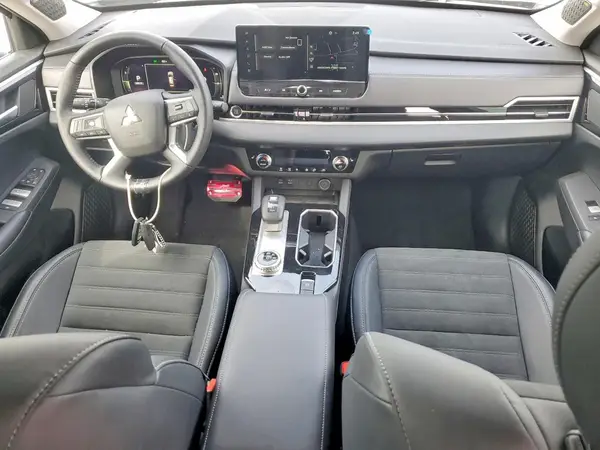 JA4J3VA84SZ032312 2025 MITSUBISHI OUTLANDER - Image 8
