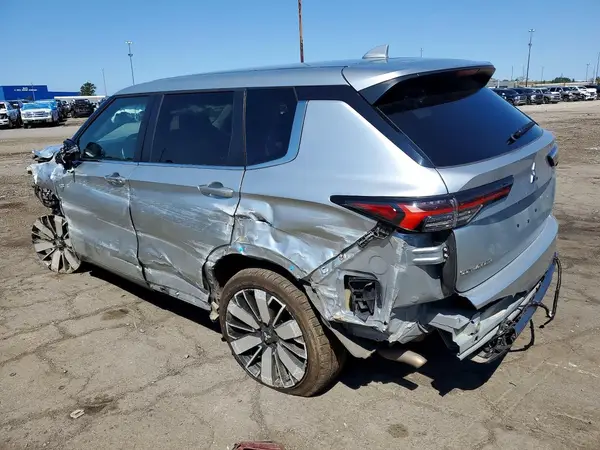 JA4J3VA84SZ035310 2025 MITSUBISHI OUTLANDER - Image 2
