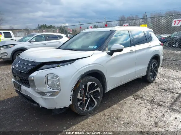 JA4J3VA85NZ072578 2022 MITSUBISHI OUTLANDER - Image 2