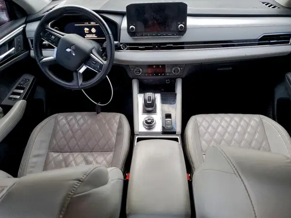 JA4J3VA85PZ008561 2023 MITSUBISHI OUTLANDER - Image 8