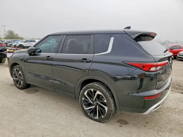 JA4J3VA85RZ033625 2024 MITSUBISHI OUTLANDER - Image 2