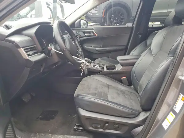 2024 MITSUBISHI OUTLANDER COPART lot 50709936 auction photo 7