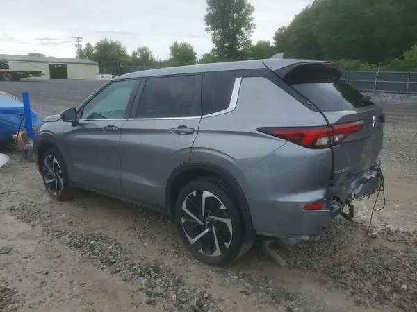 JA4J3VA85RZ038257 2024 MITSUBISHI OUTLANDER - Image 2