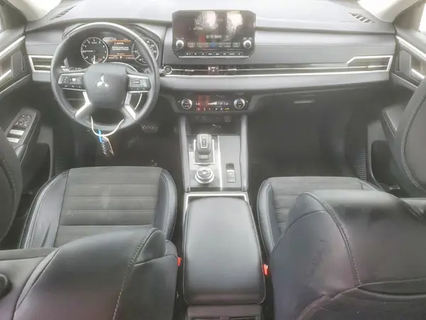 JA4J3VA85RZ038257 2024 MITSUBISHI OUTLANDER - Image 8